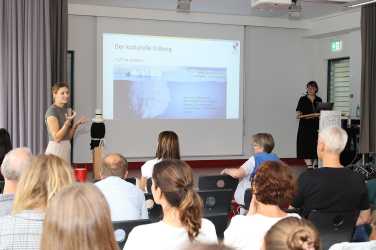 Interkulturelle Einführung hilft, das Gegenüber zu verstehen Interkulturelle Einführung hilft, das Gegenüber zu verstehen