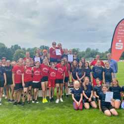 Vorderste Plätze für Leichtathleten der Zinzendorfschulen bei Jugend trainiert für Olympia