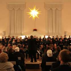 Glanzvolle Singstunde begeistert die Gemeinde