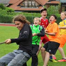 Achtklässler organisieren buntes Sportfest