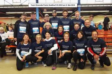 Sportler kommen bei Firmenlauf in Schwenningen trocken ins Ziel