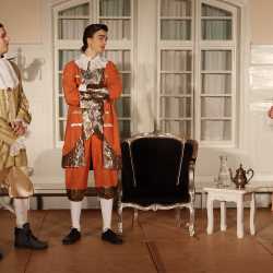 Zinzendorf-Theater-Ensemble begeistert mit Moliére-Komödie