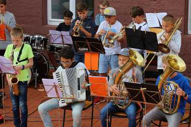  Sommerserenade der Zinzendorfschulen mit zwei Zugaben